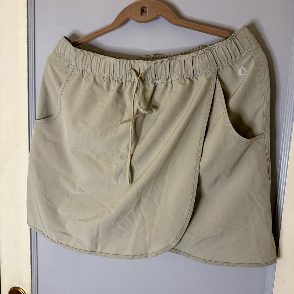 The Outdoorsman L Women's Casual Tan Skort